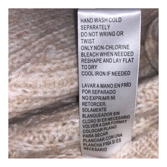 Democracy Sweater Cardigan In Oatmeal. Full length Sleeves with 2 Front Pockets~ - Picture 4 of 4